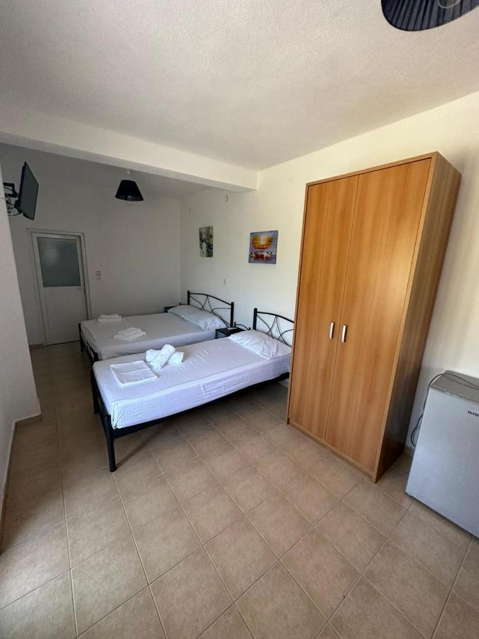 Lazari Rooms Himare Buitenkant foto